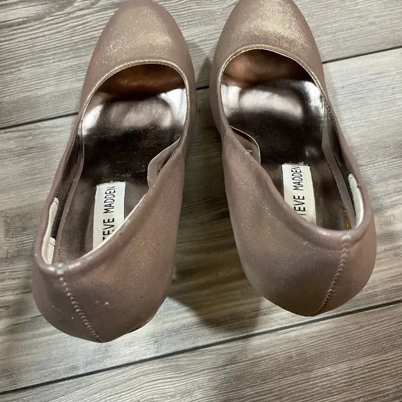 STEVE MADDEN Stiletto Heel Pumps Sparkly Champagne Color Size 7.5 - Picture 3 of 7